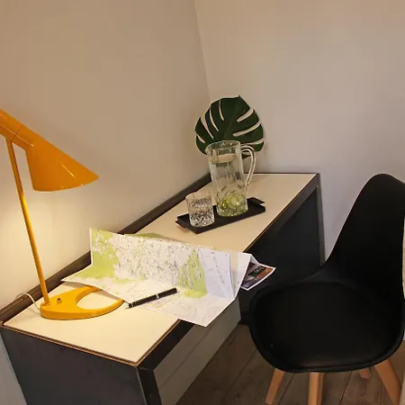 Отель Chic & Basic Lemon Boutique 2*