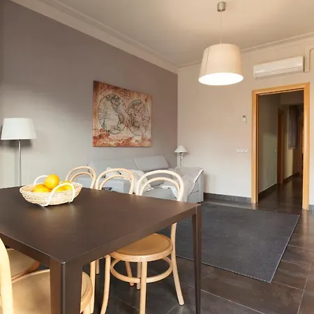 Easysleep Eixample Апартаменты Барселона