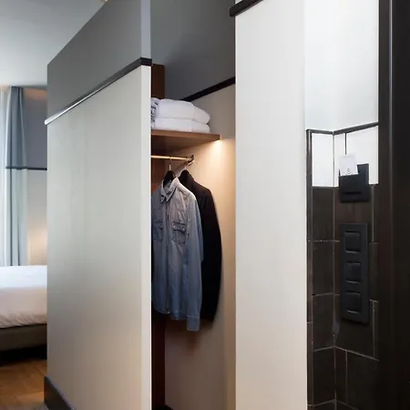 Praktik èssens Hotel Barcellona