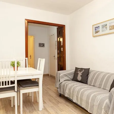 Apartment Barnapartments Monumental