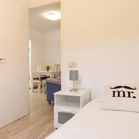 Barnapartments Monumental *