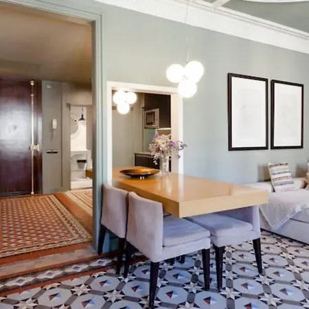 Apartamento Unique - Luxurious Oasis Barcelona