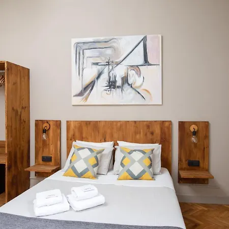 Bed & Breakfast Jardinets 2*