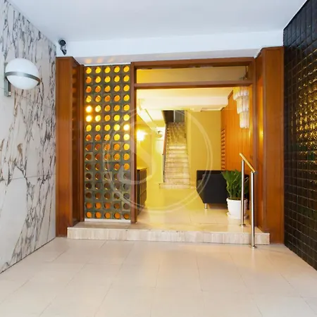 Apartment Madrazo