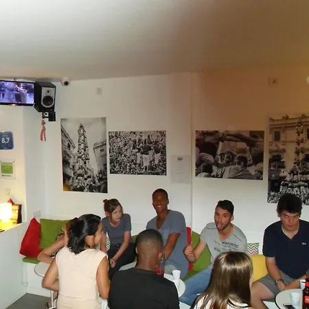 Auberge de jeunesse Itaca *