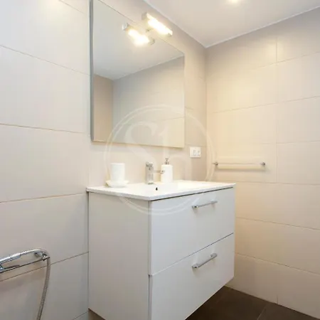 Madrazo Apartment