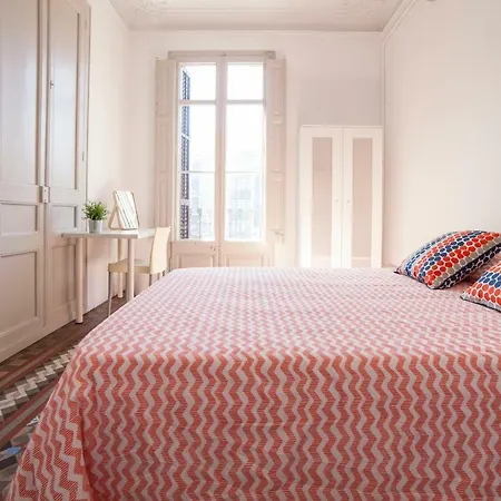 Apartment B21-apartamento Modernista Grupos