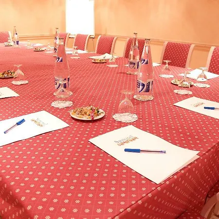 Hotel Sunotel Aston 3*