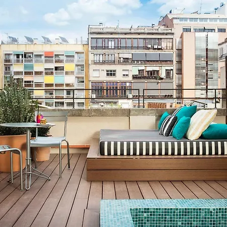 Hotel Praktik èssens 3*