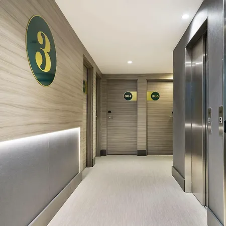 Hotel Niu 3*
