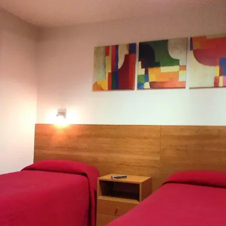 Casa de hóspedes Madrazo 2*