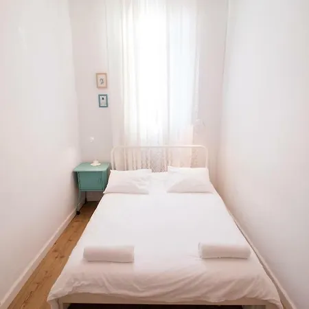 Bed And Beach *
