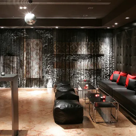 Hotell Granados 83, A Member Of Preferred & 4*