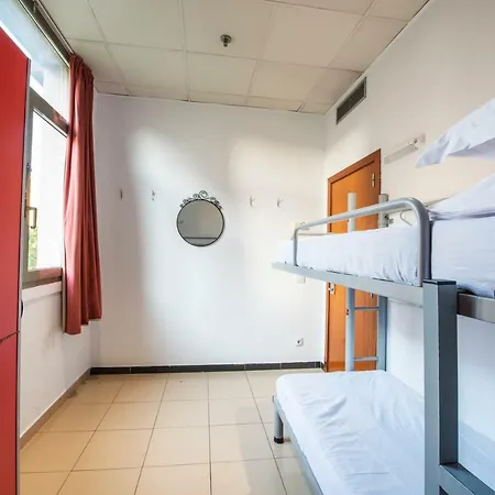 Safestay Passeig De Gracia (adults Only) *