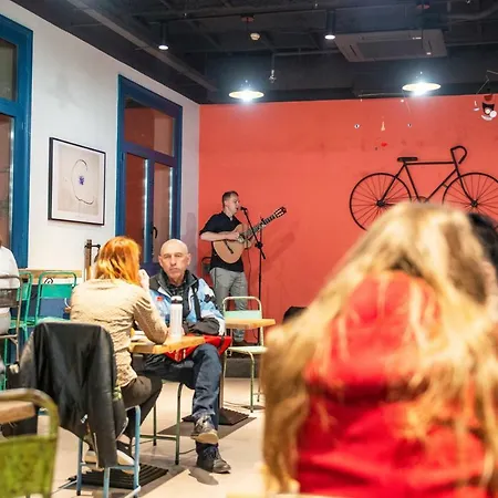 Safestay Passeig De Gracia (adults Only) Hostel