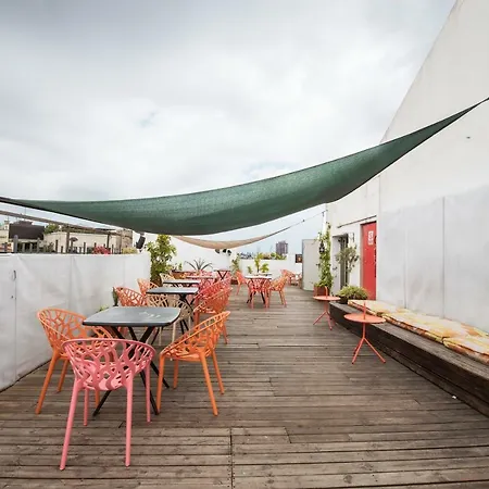 Hostel Safestay Passeig De Gracia (adults Only) *