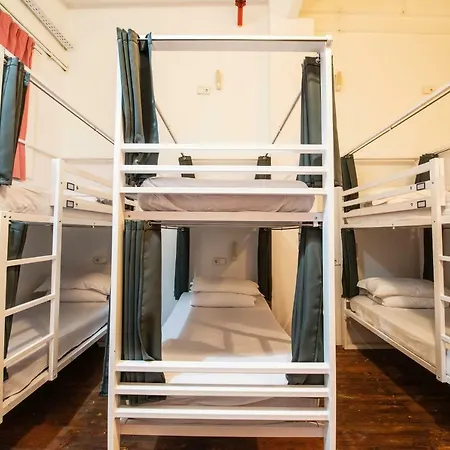 Safestay Gothic Vandrarhem