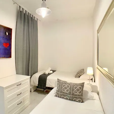 Apartment Charm Miro