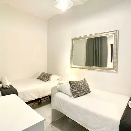 Charm Miro Apartment