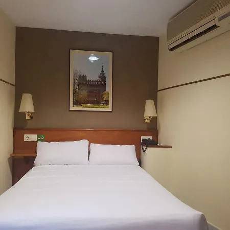 El Jardi Hotel