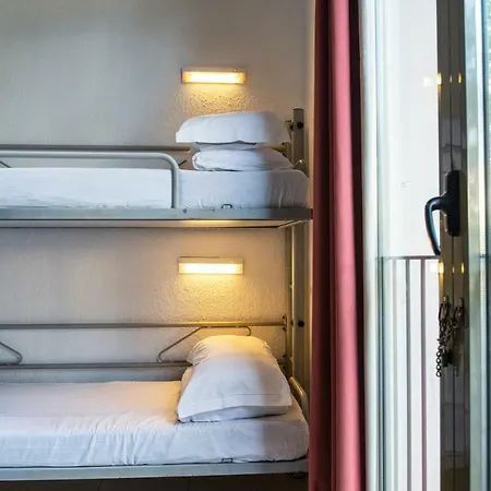 Hostel Safestay Passeig De Gracia (adults Only) *