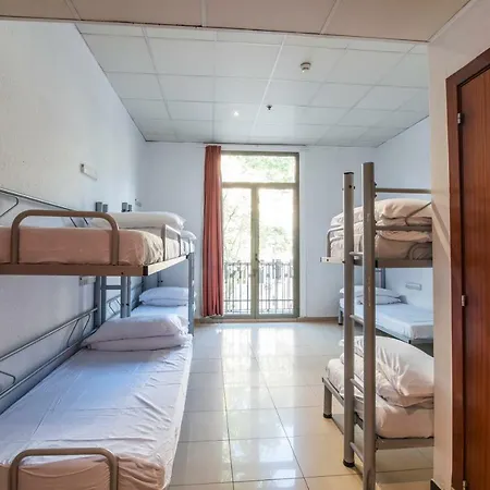 Hostel Safestay Passeig De Gracia (adults Only) *