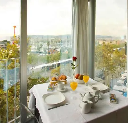 54 Barceloneta Hotel 3*