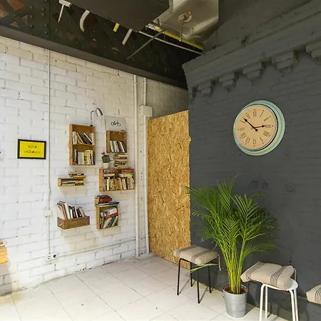 Bed & Bike Hostel