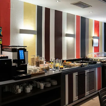 Hotell Catalonia Roma 3*