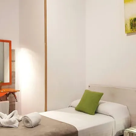 La Palmera 2*