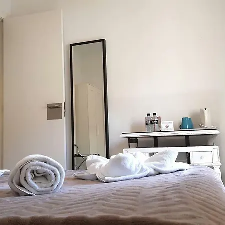 La Palmera בית הארחה 2*