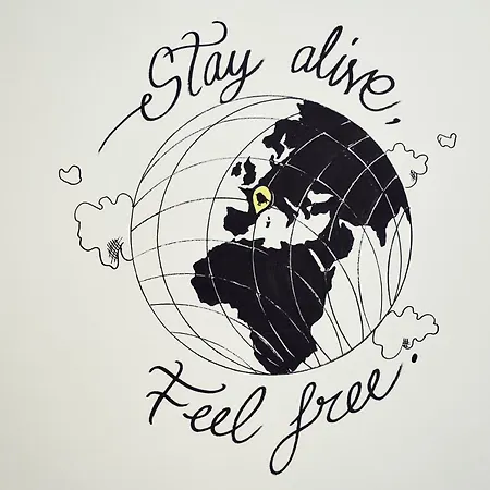 Free Ostello *