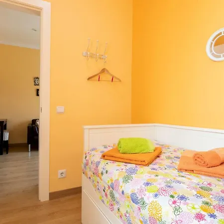 Housalia Guell & Gracia Apartment Barcelona