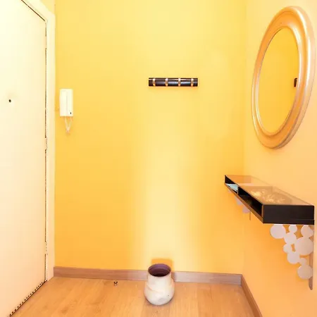 Apartment Housalia Guell & Gracia Barcelona