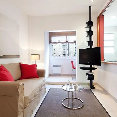 Key Sagrada Familia / Sicilia 348 Apartment *