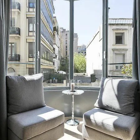 Apartahotel Murmuri Mercader