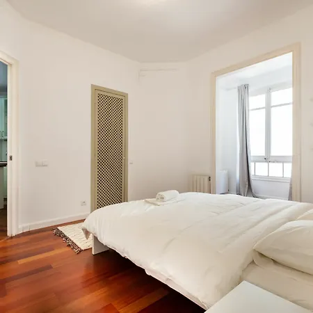 Stunning 4br In Sagrada Familia Barcelona