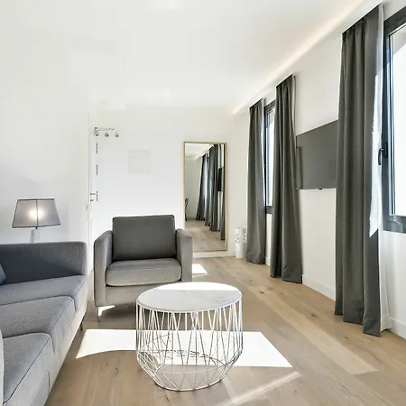 Apartahotel Murmuri Mercader 4*