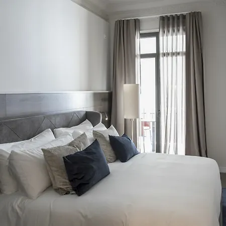 Casagrand Luxury דירה