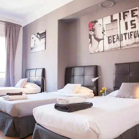 Wow Hostel Barcelona
