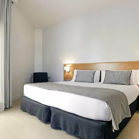 Hotell Arc La Rambla 3*
