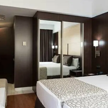 Catalonia Sagrada Familia Hotel 3*