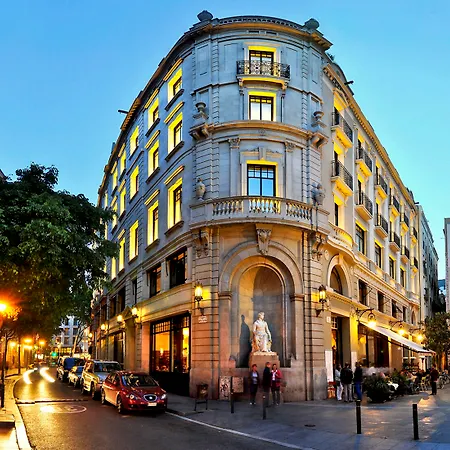 1898 Hotel 4*