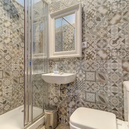 Factory Suites Barcelona Hostel Barcelona