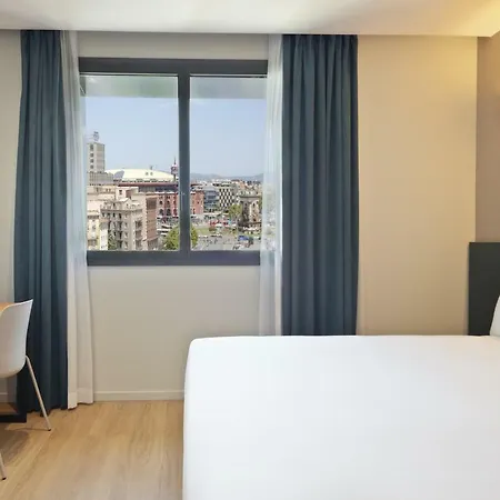 Hotel Brick 2*