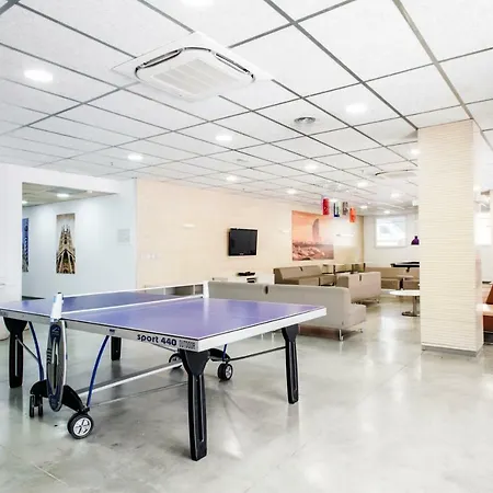 Apartment Residencia Universitaria La Salle