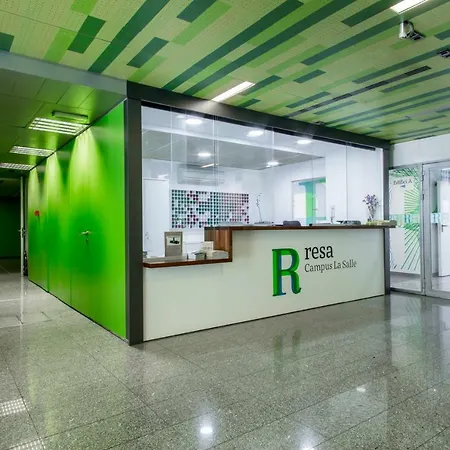 Residencia Universitaria La Salle Apartment