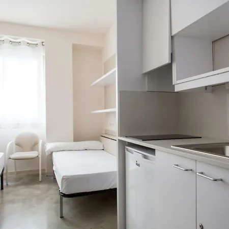 Apartment Residencia Universitaria La Salle *