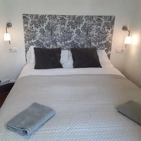 Apartment Autentic Monumental *