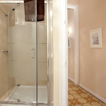 Eixample Arts Apartment *